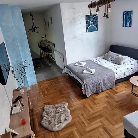 Srna Apartman *